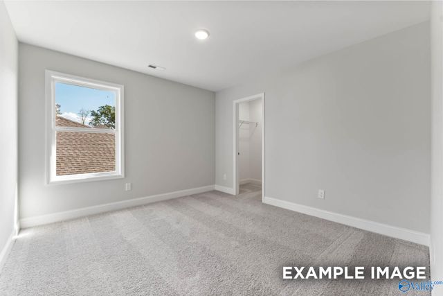 122 Berry Cove Avenue, New Market, AL 35761