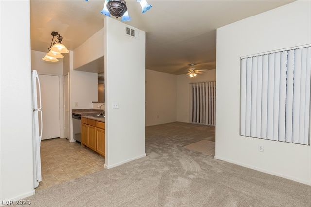 7255 West Sunset Road 1070, Las Vegas, NV 89113