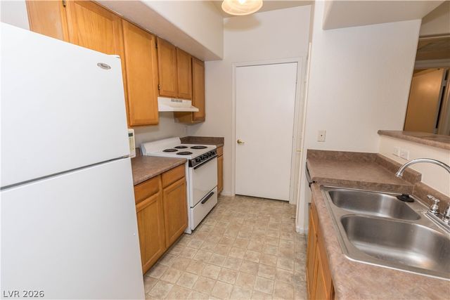 7255 West Sunset Road 1070, Las Vegas, NV 89113