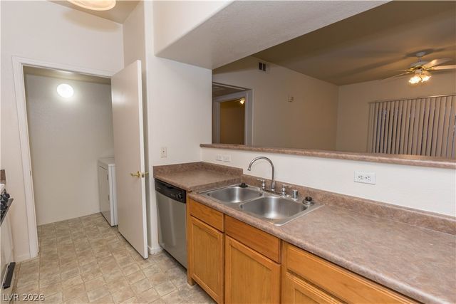 7255 West Sunset Road 1070, Las Vegas, NV 89113