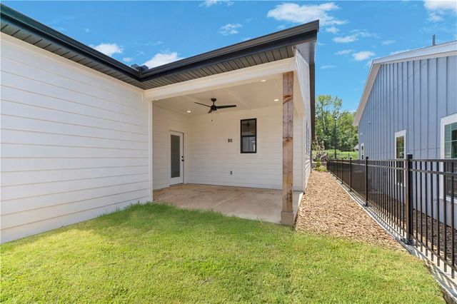 2342 E Rolling Hills Drive, Fayetteville, AR 72703