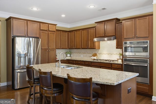 870 Grand Reserve Drive, Suwanee, GA 30024