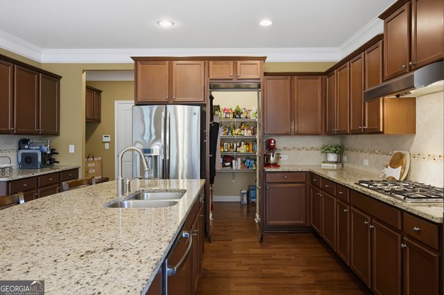 870 Grand Reserve Drive, Suwanee, GA 30024