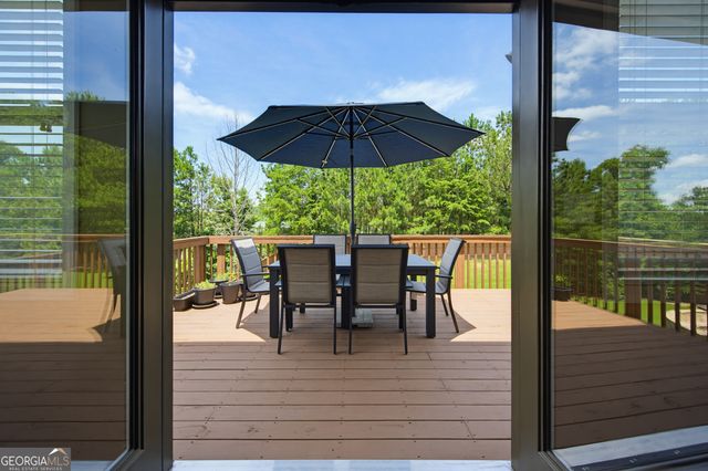 870 Grand Reserve Drive, Suwanee, GA 30024