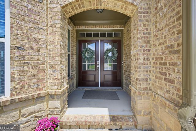 870 Grand Reserve Drive, Suwanee, GA 30024