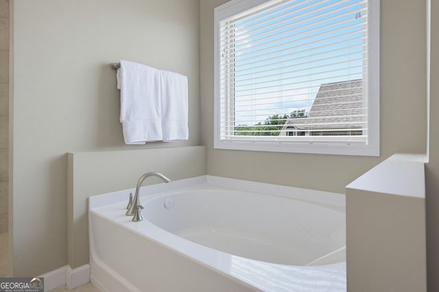 870 Grand Reserve Drive, Suwanee, GA 30024