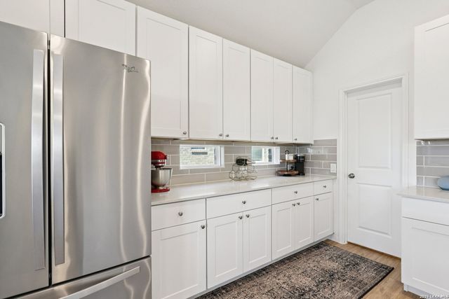 8908 LUCIANO RDG, Seguin, TX 78155