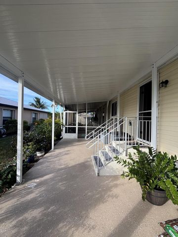 70 SE Spanish Way Way, Port St Lucie, FL 34952