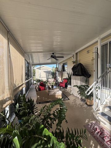 70 SE Spanish Way Way, Port St Lucie, FL 34952