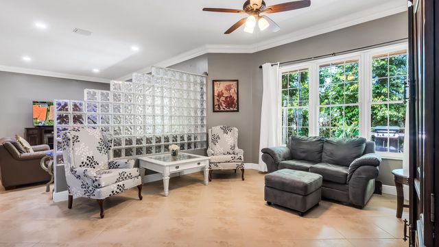 7232 NW 58th Way, Parkland, FL 33067