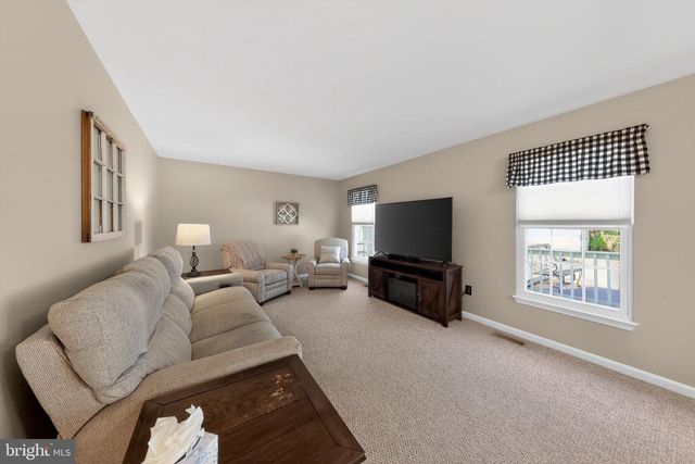 146 WILLAMETTE DR, Bear, DE 19701