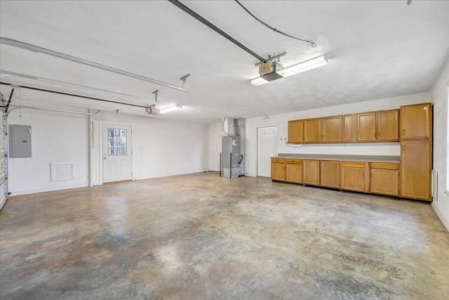 1093 Hales Ford RD, Moneta, VA 24121