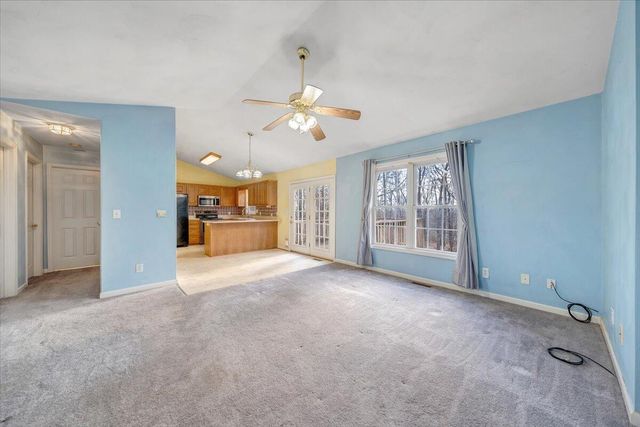 1093 Hales Ford RD, Moneta, VA 24121