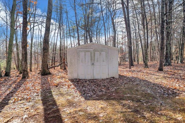 1093 Hales Ford RD, Moneta, VA 24121