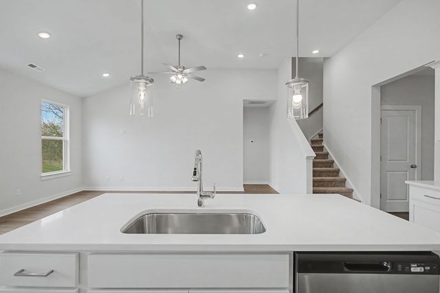 109 Ridgeview Drive, Shelbyville, TN 37160