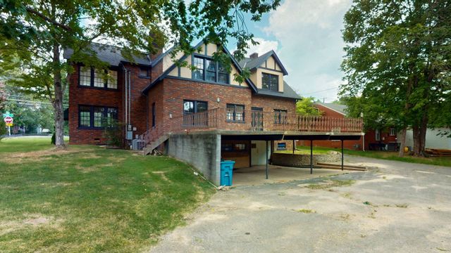 1007 Poplar Street, Murray, KY 42071