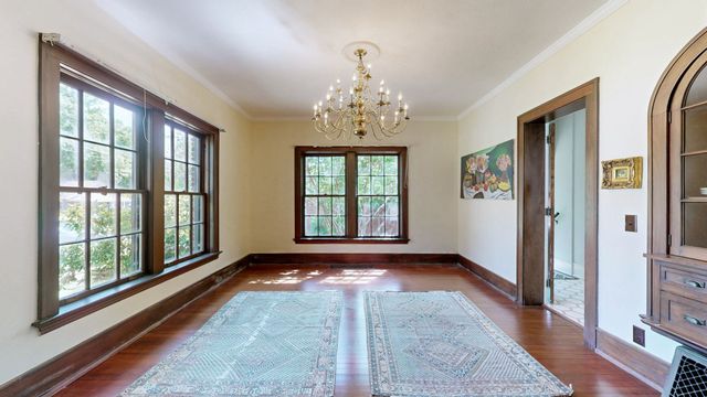 1007 Poplar Street, Murray, KY 42071