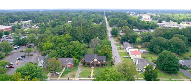 1007 Poplar Street, Murray, KY 42071