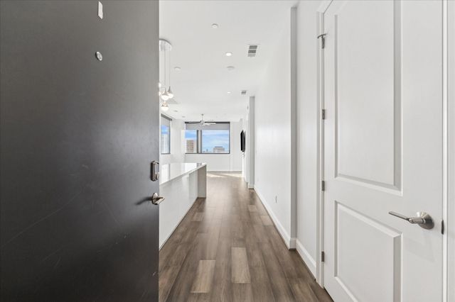 1211 Caroline Street 1504, Houston, TX 77002