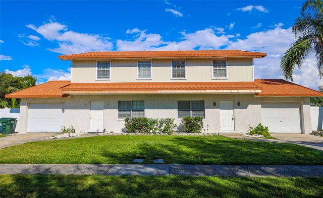1423 MAPLE STREET SW, Largo, FL 33770