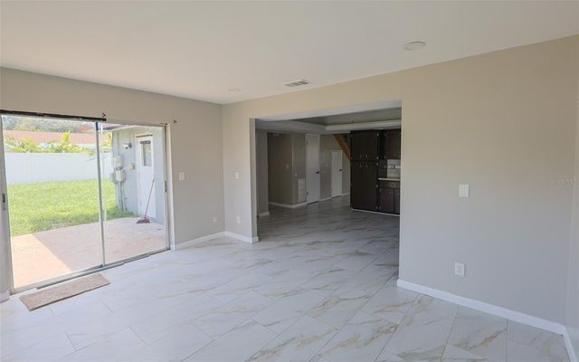 1423 MAPLE STREET SW, Largo, FL 33770