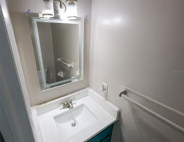 1423 MAPLE STREET SW, Largo, FL 33770