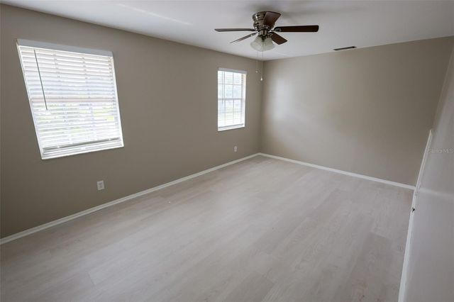 1423 MAPLE STREET SW, Largo, FL 33770