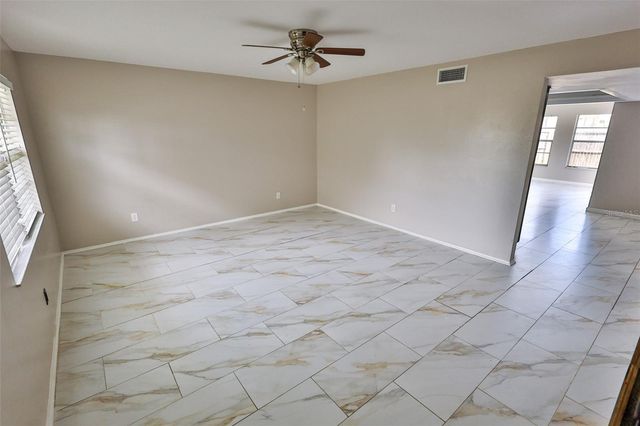 1423 MAPLE STREET SW, Largo, FL 33770