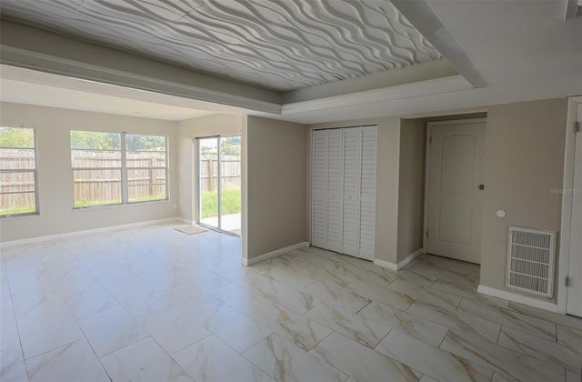 1423 MAPLE STREET SW, Largo, FL 33770