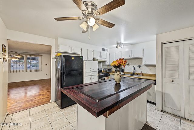 14018 N 36TH Place, Phoenix, AZ 85032