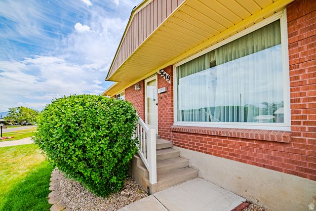 5519 W PAULETTE AVE, West Valley City, UT 84120