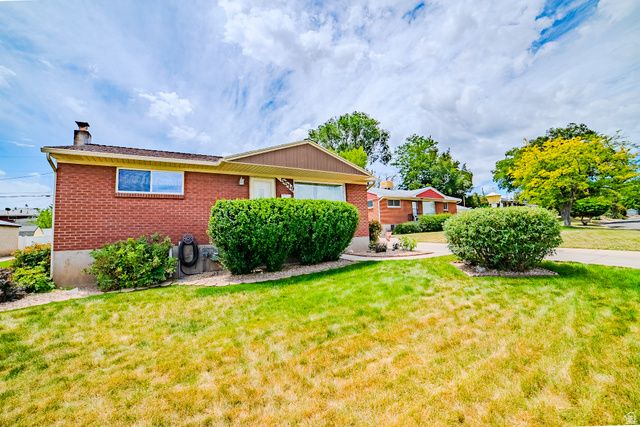 5519 W PAULETTE AVE, West Valley City, UT 84120