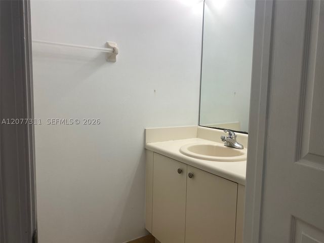 4218 Vineyard Cir 4218, Weston, FL 33332