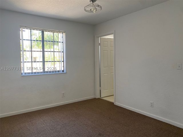 4218 Vineyard Cir 4218, Weston, FL 33332