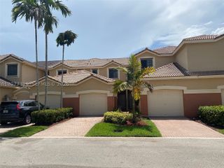 4218 Vineyard Cir 4218, Weston, FL 33332