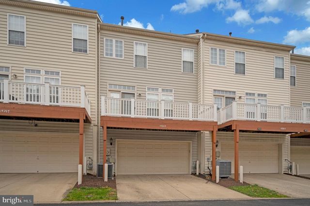 15205 TORBAY WAY, Woodbridge, VA 22191