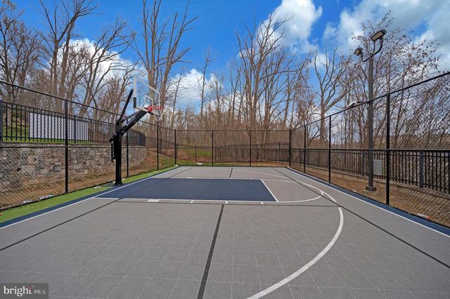 15205 TORBAY WAY, Woodbridge, VA 22191