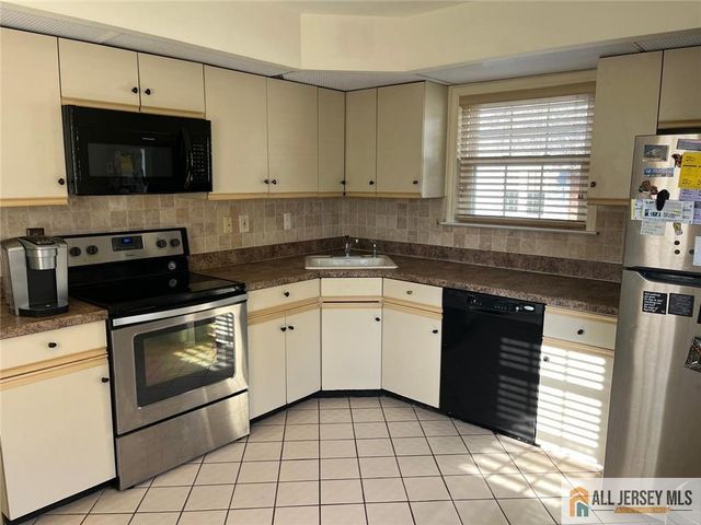 27 Benjamin Franklin Drive C, Monroe, NJ 08831