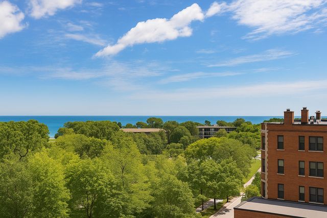 345 W Fullerton Parkway 1001, Chicago, IL 60614