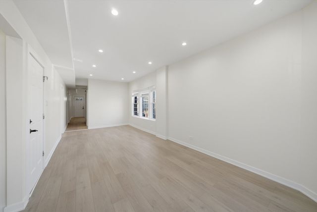 4957 W Superior Street 2, Chicago, IL 60644