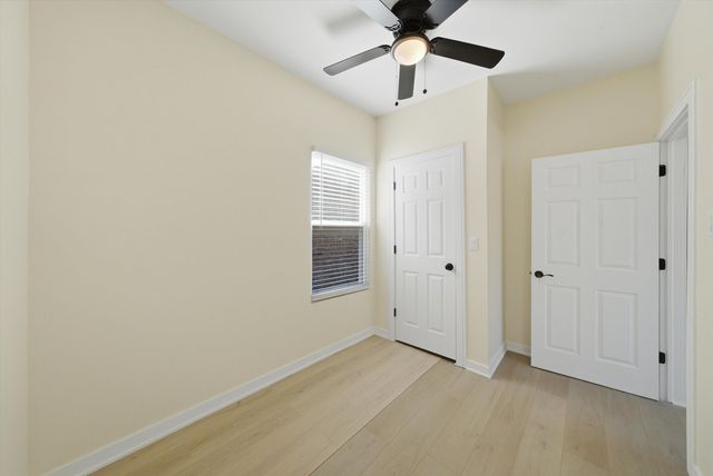 4957 W Superior Street 2, Chicago, IL 60644