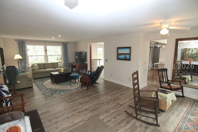 20 Grande Oaks Dr, Bluffton, SC 29910