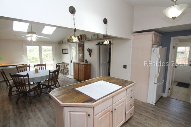 20 Grande Oaks Dr, Bluffton, SC 29910