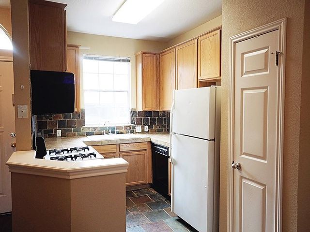 12401 Los Indios TRL 13, Austin, TX 78729