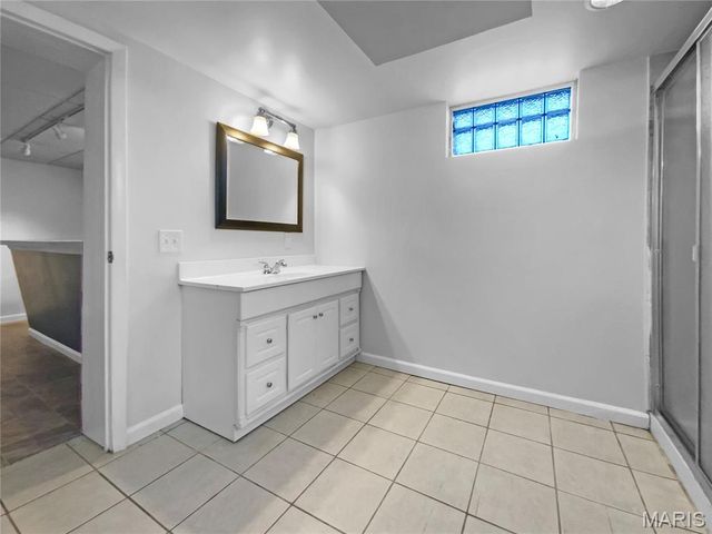 2190 Love Lane, Florissant, MO 63031