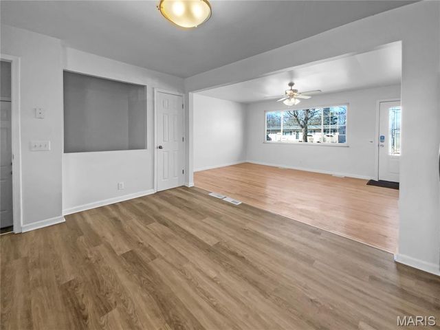 2190 Love Lane, Florissant, MO 63031