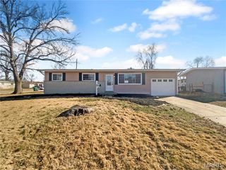 2190 Love Lane, Florissant, MO 63031