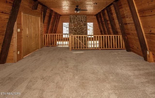 10832 Carmichael Rd, Knoxville, TN 37932