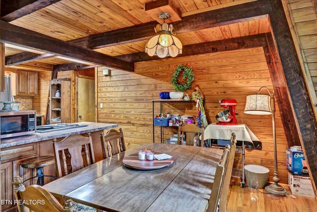10832 Carmichael Rd, Knoxville, TN 37932