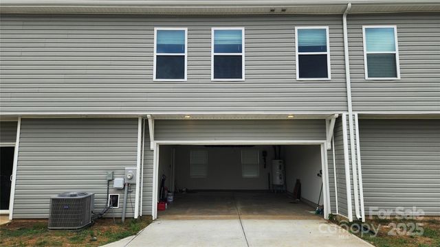 14727 Choate Circle, Charlotte, NC 28273